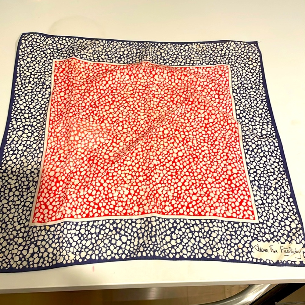 Vintage Diane Von Furstenberg scarf